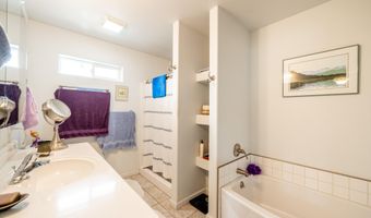53 Kelly Ln, Dayton, WY 82836
