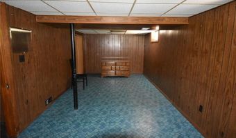 3 Grant St, Attleboro, MA 02703
