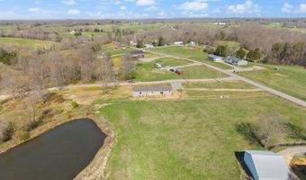 906 Denney Rd, Albany, KY 42602