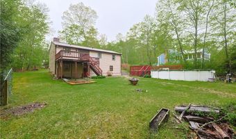 274 Courthouse Ln, Burrillville, RI 02859
