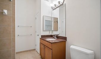 309 HOLLAND 327, Alexandria, VA 22314