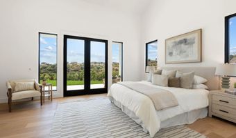 5120 Creek Oak Dr, Fallbrook, CA 92028