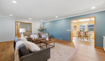 291 W Westwood Dr, Augusta, KS 67010