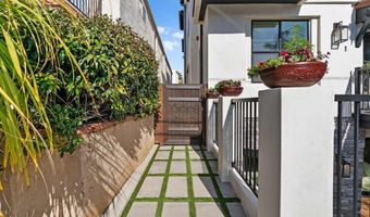 812 N Cleveland St 3, Oceanside, CA 92054