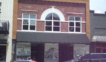 106 Broad St, Bainbridge, GA 39817