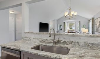 10 Wilson Way, Brentwood, NH 03833