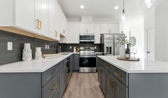 6888 SE Lamphier St, Milwaukie, OR 97222