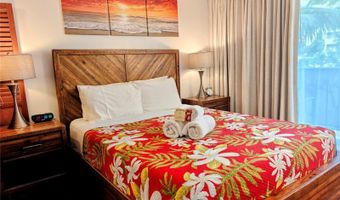 2425 Kuhio Ave 405, Honolulu, HI 96815