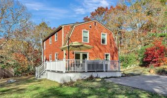 89 Narrow Ln, Charlestown, RI 02813