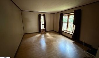 714 N Ct, Alma, MI 48801