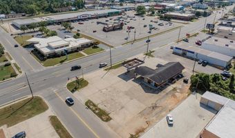 191 E PARKER St, Baxley, GA 31513
