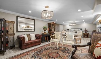 470 Sylvan Ct, North Kingstown, RI 02874