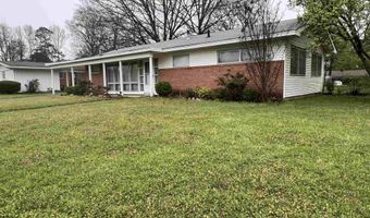 1908 Center St, Arkadelphia, AR 71923