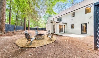 4929 Willow Crk, Woodstock, GA 30188