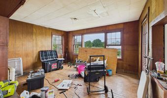 1525 Grays Ave, Batesville, AR 72501