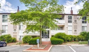 5614 BLOOMFIELD Dr 204, Alexandria, VA 22312