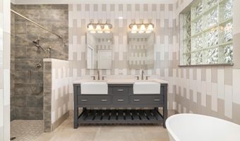 248 Palm Cir, Atlantis, FL 33462