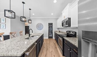 116 Sandy Springs Rd, Aberdeen, NC 28315