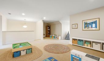 23052 SUNBURY St, Ashburn, VA 20148