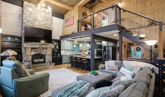 17 Point Ln, Arcadia, IN 46030