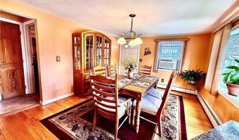 78 Viola Ave, East Providence, RI 02915
