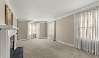 15264 Harrison Ave, Allen Park, MI 48101