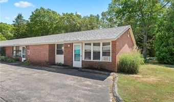 47 Kingsland Ct 6A, Charlestown, RI 02813