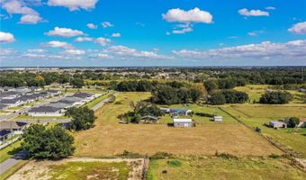 318 SKYBLUE Ln, Auburndale, FL 33823