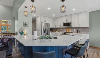 1026 NE Aspen Cir, Ankeny, IA 50021