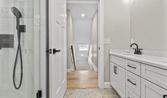 26 Binford Rd, Standish, ME 04084