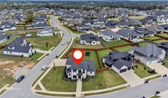 4301 S 87th Pl, Bentonville, AR 72713