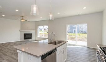 2224 Eversull Ln, North Liberty, IA 52317