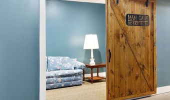 7400 Watermark Dr, Allendale, MI 49401