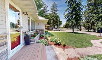 110 Hawthorne St W, Albert Lea, MN 56007