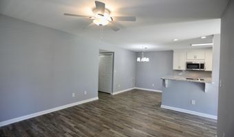 717 Chancery Ln, Aberdeen, NC 28315