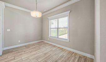 702 SE Eaton St, Bentonville, AR 72712