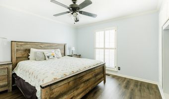 208 Edgewood Dr, Americus, GA 31709