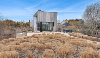 9 Ocean Ln, Amagansett, NY 11930