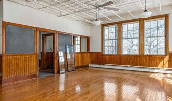 27 Ossipee Trl E, Standish, ME 04084