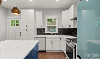 18 Winterhawk Dr, Arden, NC 28704