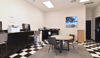 1001 N RANDOLPH St 215, Arlington, VA 22201