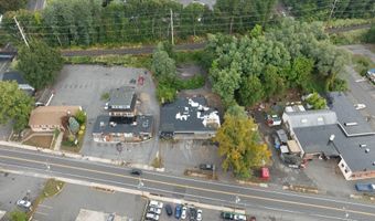 209 Riverside Ave, Bristol, CT 06010