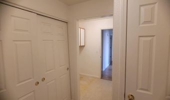 933 Julia Ln, Fernley, NV 89408