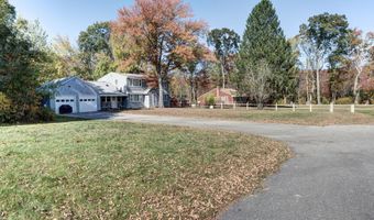 95 Lakeview Dr, Coventry, CT 06238