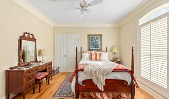 206 Thornberry Pl, Ashford, AL 36312