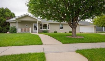 3326 Frisby Ave, Cody, WY 82414