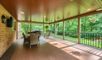 7714 PARADISE Hts, Abbottstown, PA 17301