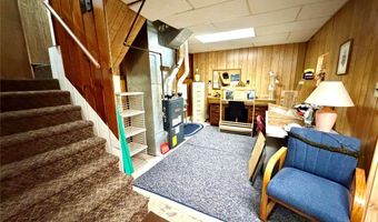 605 E Park Ave, Anaconda, MT 59711