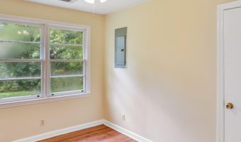 2912 Third St, Beaufort, SC 29902