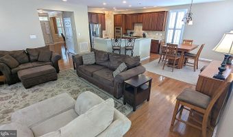 43161 BARNSTEAD Dr, Ashburn, VA 20148